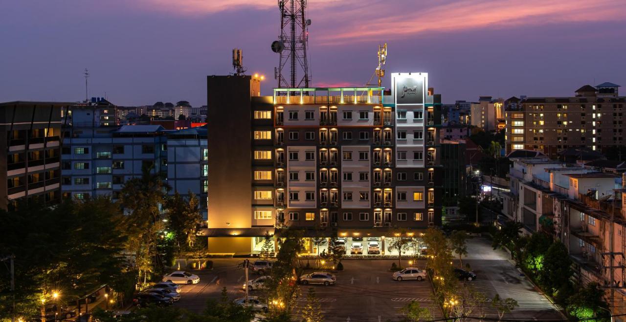 The Proud Exclusive Hotel-Sha Plus Nakhonpathom Kültér fotó