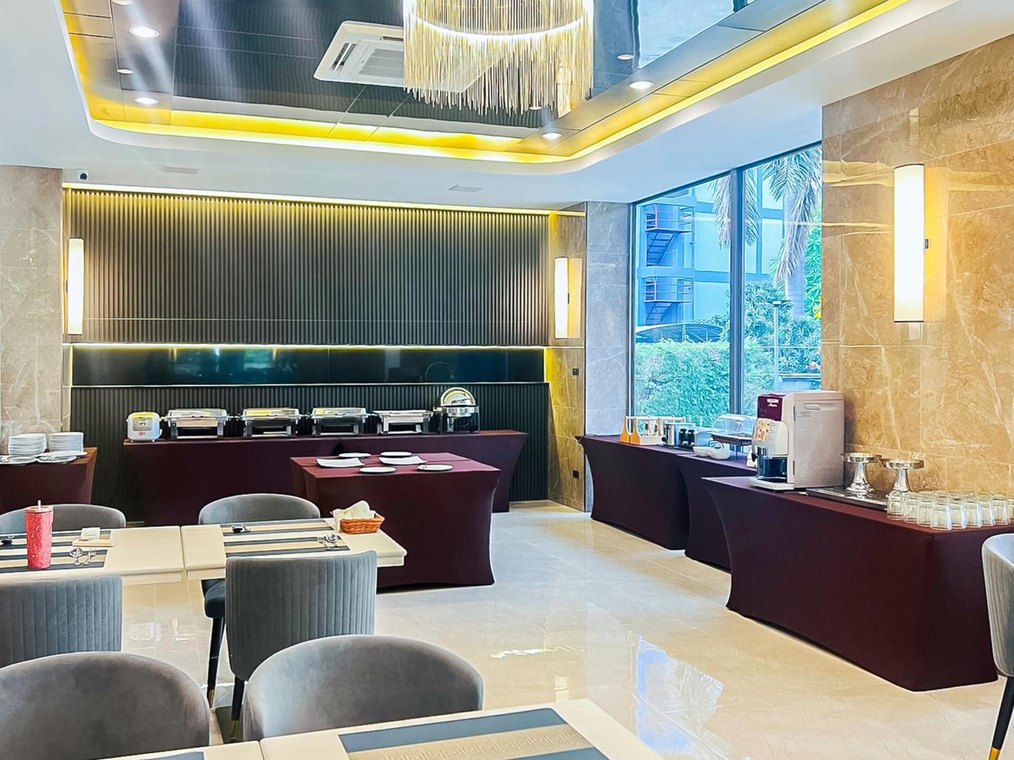 The Proud Exclusive Hotel-Sha Plus Nakhonpathom Kültér fotó