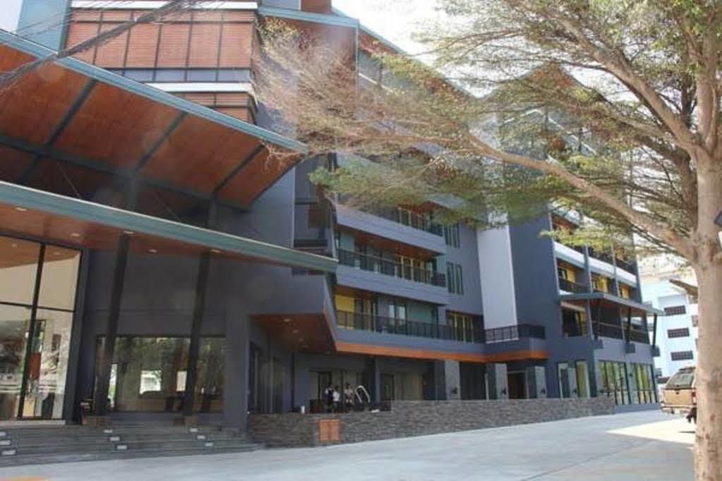 The Proud Exclusive Hotel-Sha Plus Nakhonpathom Kültér fotó